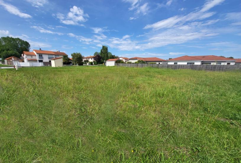  Vente Terrain à bâtir - 615m² à Odos (65310) 