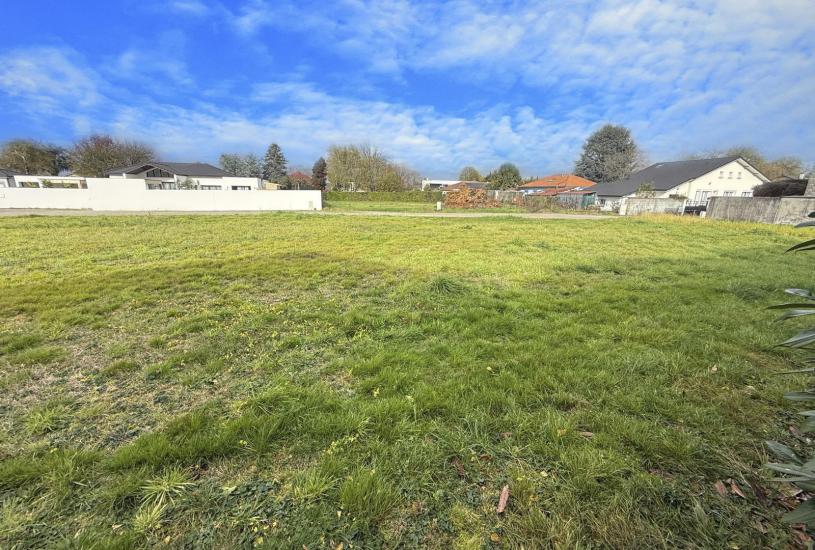  Vente Terrain à bâtir - 502m² à Momères (65360) 