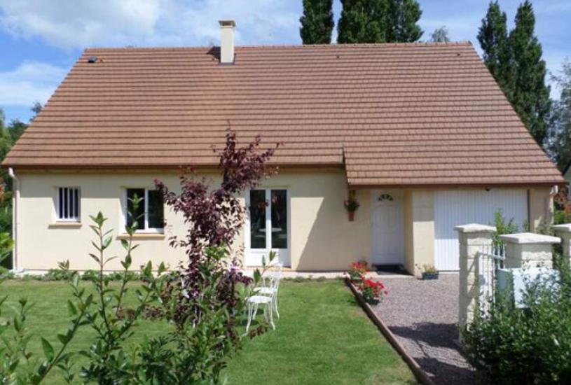  Vente Terrain + Maison - Terrain : 280m² - Maison : à Bayeux (14400) 